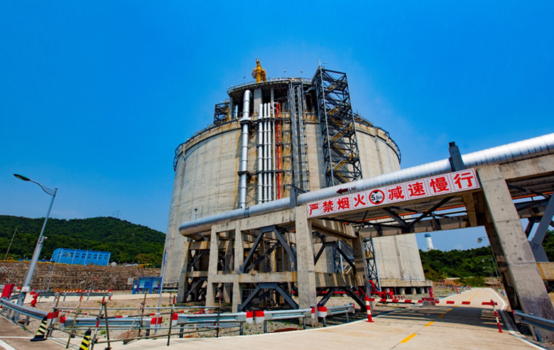 广东大鹏LNG投入商业运营十五周年2